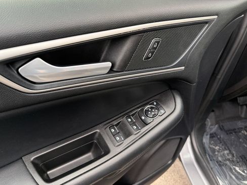 Used 2021 Ford Edge SEL w/ Convenience Package AWD/4WD image 18