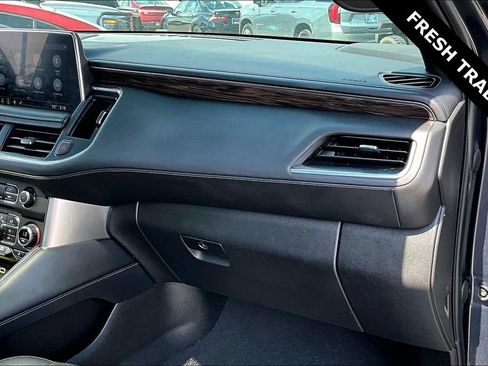 Used 2021 Chevrolet Tahoe Z71 w/ Z71 Signature Package AWD/4WD image 26