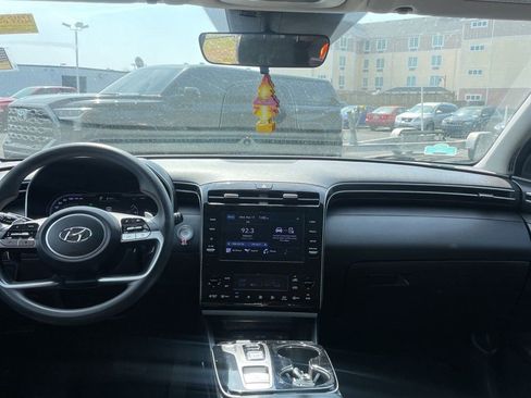 Used 2022 Hyundai Tucson Blue image 4