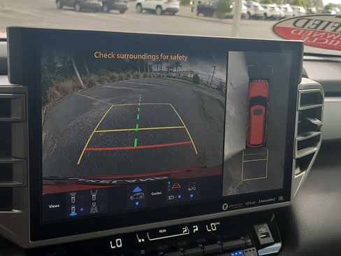 Certified 2024 Toyota Sequoia Limited image 27