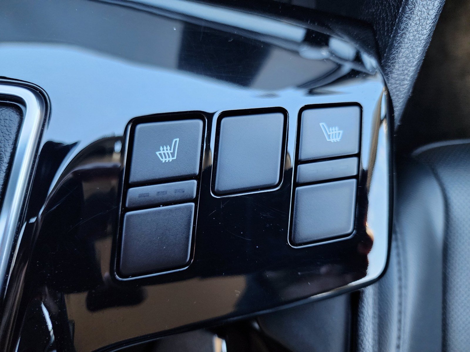 Used 2024 Kia Sportage EX FWD image 26