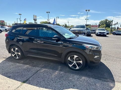 Used 2016 Hyundai Tucson Limited w/ Option Group 03 AWD/4WD image 8