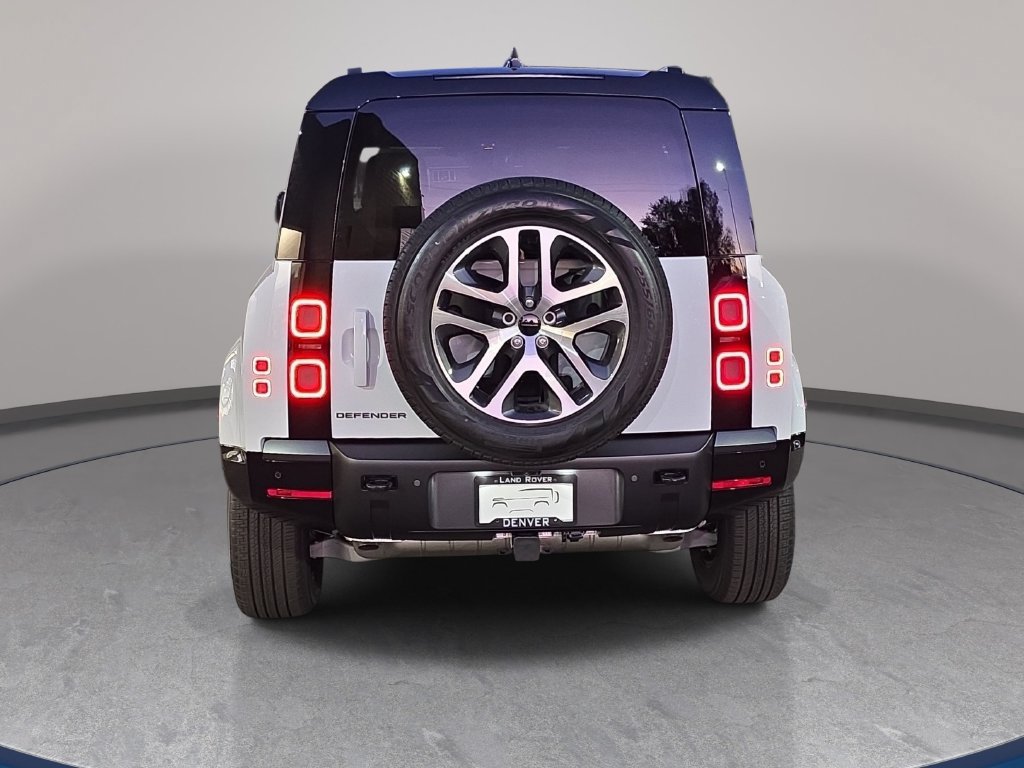 New 2026 Land Rover Defender 110 X-Dynamic SE AWD/4WD image 6