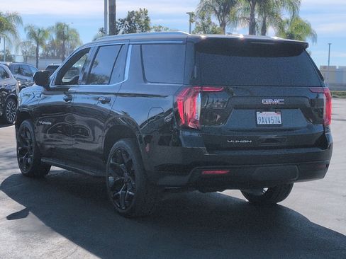 Used 2022 GMC Yukon SLE w/ Gmc Pro Safety Plus Package image 8