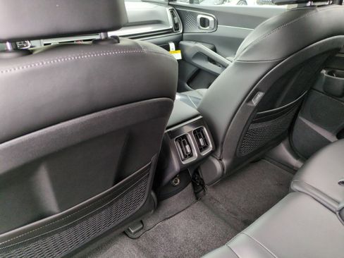 New 2025 Kia Sorento S FWD image 36