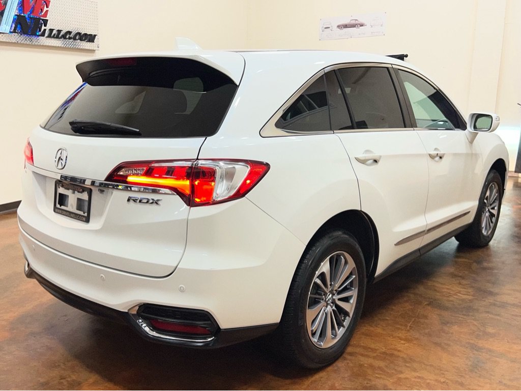 Used 2017 Acura RDX w/ Advance Package FWD image 9