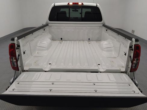 Used 2020 Nissan Frontier SV AWD/4WD image 29