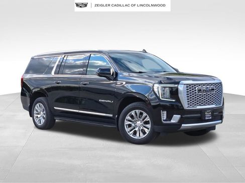 Used 2023 GMC Yukon XL Denali AWD/4WD image 1