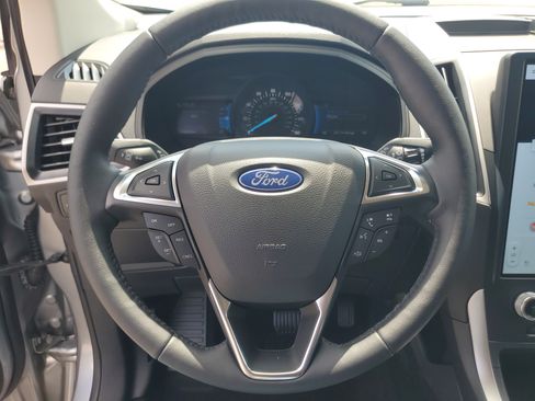 Used 2024 Ford Edge SEL w/ Convenience Package AWD/4WD image 14
