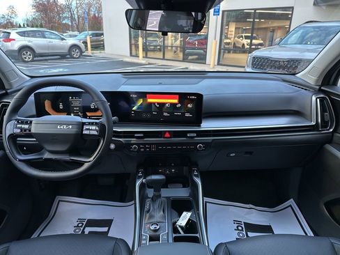 New 2026 Kia Sorento S AWD/4WD image 25