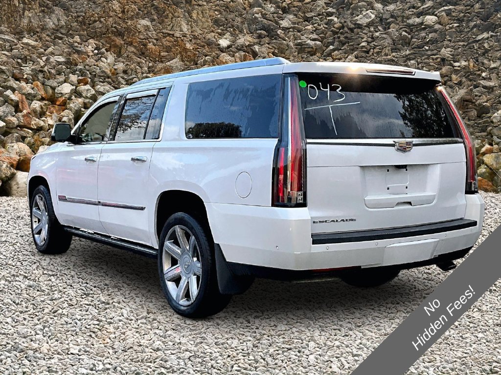 Used 2017 Cadillac Escalade ESV Premium Luxury AWD/4WD image 10