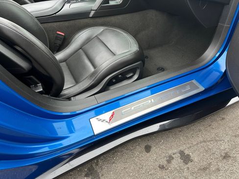 Used 2015 Chevrolet Corvette Stingray Coupe image 21