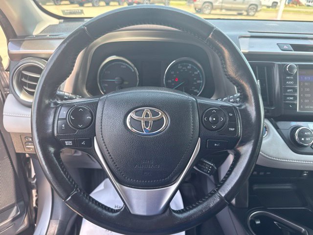 Certified 2018 Toyota RAV4 XLE w/ Convenience Package AWD/4WD image 10