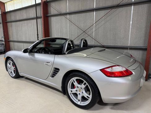 Used 2005 Porsche Boxster S RWD image 8