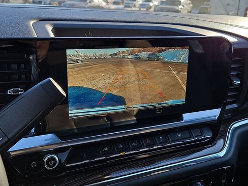 Certified 2023 GMC Sierra 1500 SLE image 18