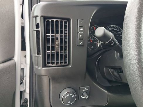 New 2025 GMC Savana 3500 Work Van w/ Power Convenience Package image 22