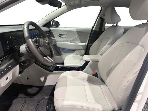 Used 2024 Hyundai Kona Limited AWD/4WD image 10