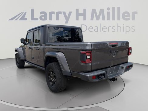 Used 2023 Jeep Gladiator Mojave AWD/4WD image 4