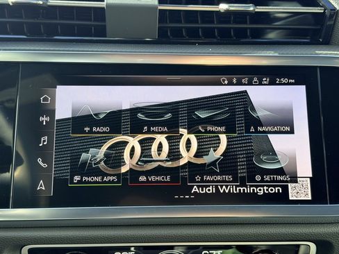 Certified 2024 Audi Q3 2.0T Premium Plus image 33