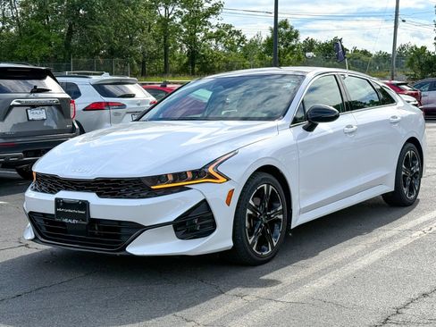 Used 2023 Kia K5 GT-Line AWD/4WD image 3