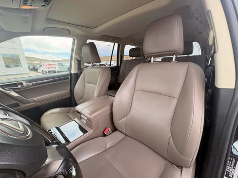 Used 2020 Lexus GX 460 Premium AWD/4WD image 20