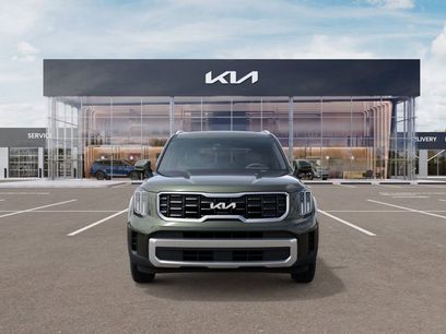 New 2025 Kia Telluride S