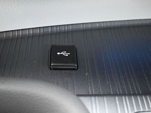 Certified 2024 Toyota Sienna XSE w/ XSE Plus Package image 27