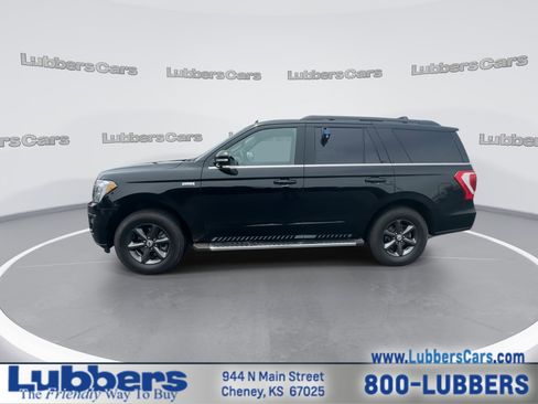 Used 2018 Ford Expedition XLT w/ Equipment Group 202A AWD/4WD image 5