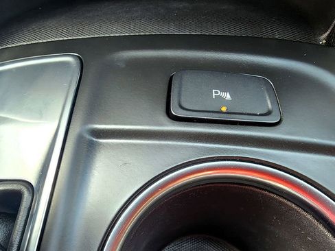 Used 2024 Chevrolet Equinox LT FWD image 40