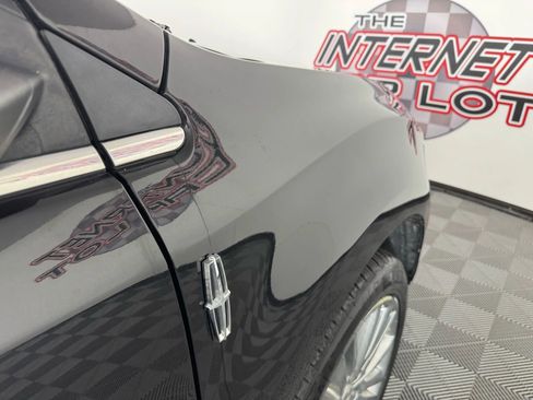 Used 2015 Lincoln MKX AWD w/ Equipment Group 102A image 35