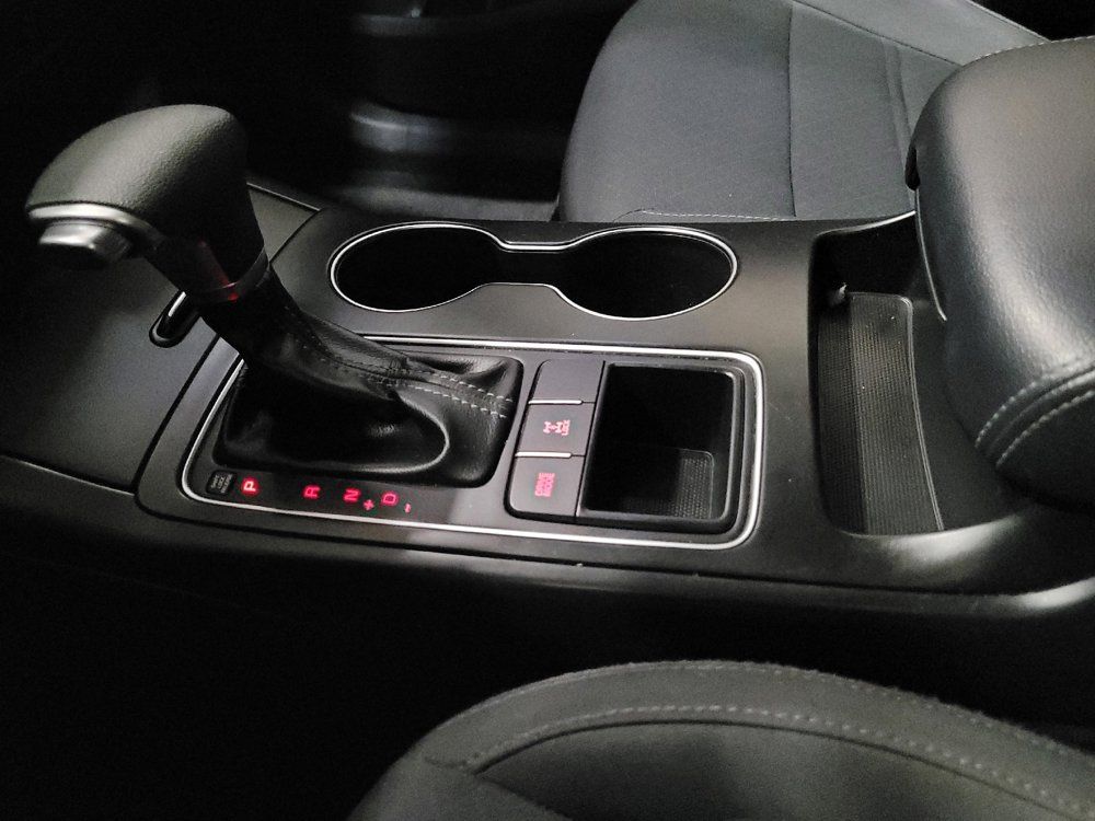 Used 2019 Kia Sorento AWD image 26