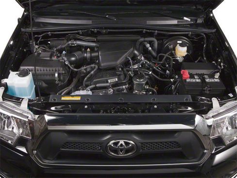 Used 2013 Toyota Tacoma 4x4 Access Cab V6 w/ SR5 Pkg image 13