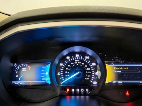 Used 2016 Ford Edge SEL w/ Equipment Group 201A AWD/4WD image 18