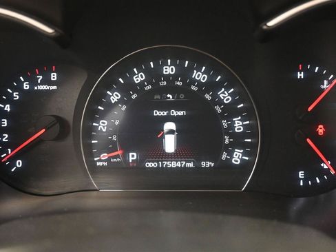 Used 2014 Kia Sorento SX w/ 3rd Row Package AWD/4WD image 13