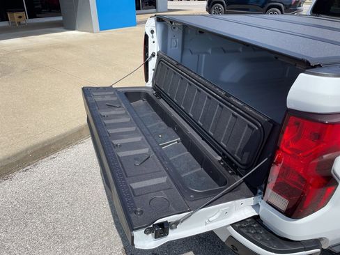 New 2026 Chevrolet Colorado LT image 43