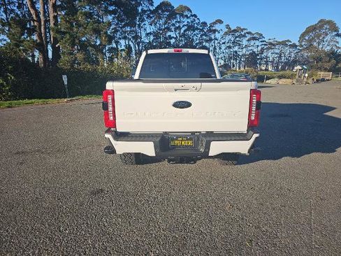 New 2025 Ford F350 Lariat w/ Lariat Ultimate Package image 4