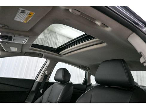 Used 2023 Honda Accord Touring image 13