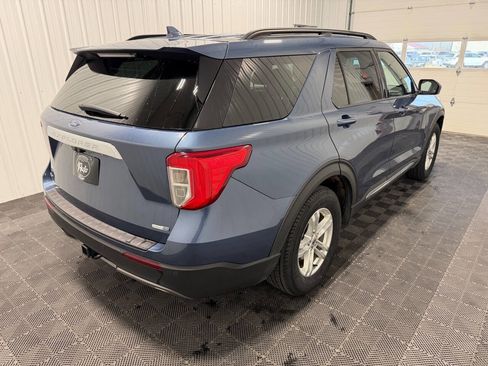 Used 2020 Ford Explorer XLT w/ Equipment Group 202A AWD/4WD image 5