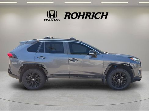 Used 2024 Toyota RAV4 XSE image 4