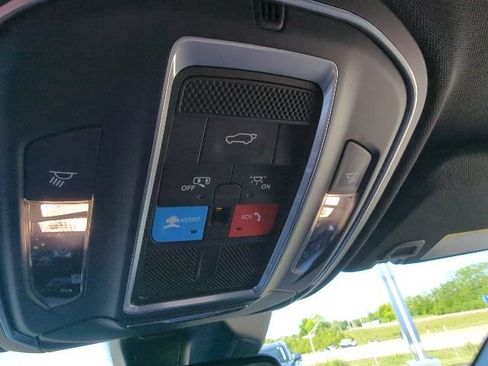 Certified 2021 Jeep Grand Cherokee L Laredo AWD/4WD image 20