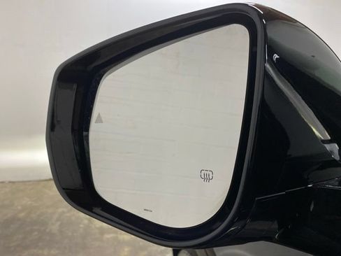 Used 2024 Jeep Grand Cherokee L Limited AWD/4WD image 98