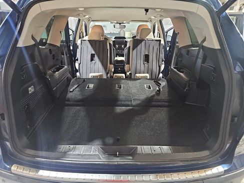 Used 2021 Subaru Ascent Premium w/ Convenience Package AWD/4WD image 13