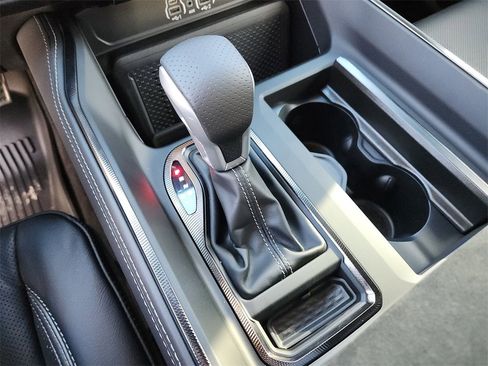 New 2026 RAM 1500 RHO image 27