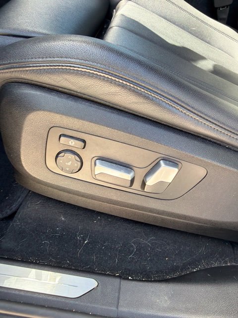 Used 2022 BMW X5 xDrive40i AWD/4WD image 14