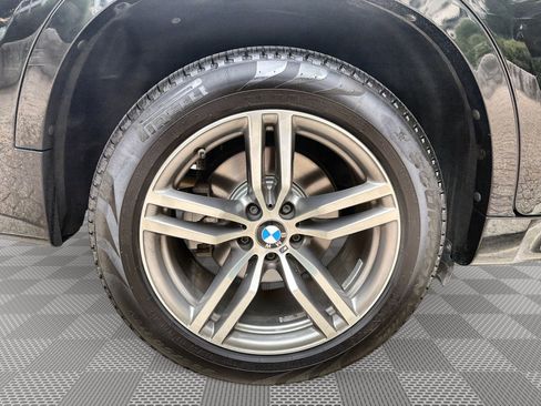 Used 2019 BMW X6 xDrive50i w/ M Sport Package AWD/4WD image 30
