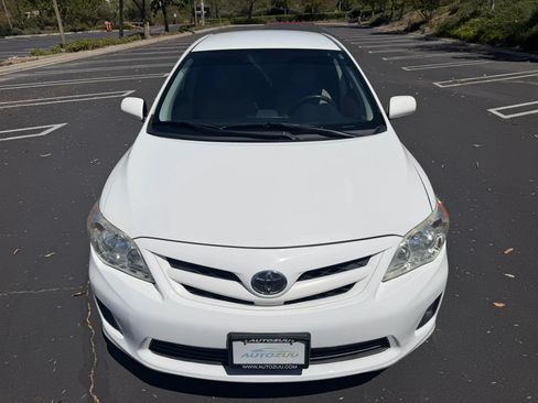 Used 2012 Toyota Corolla L FWD image 9