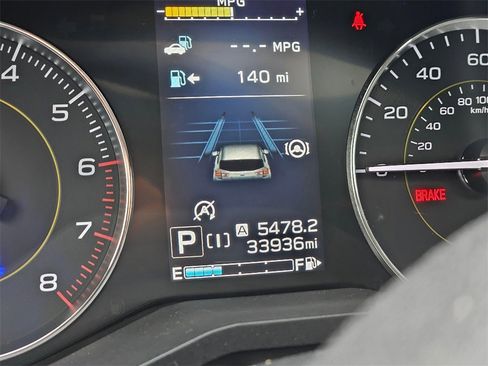 Used 2021 Subaru Crosstrek 2.5i Sport w/ Moonroof Package image 30