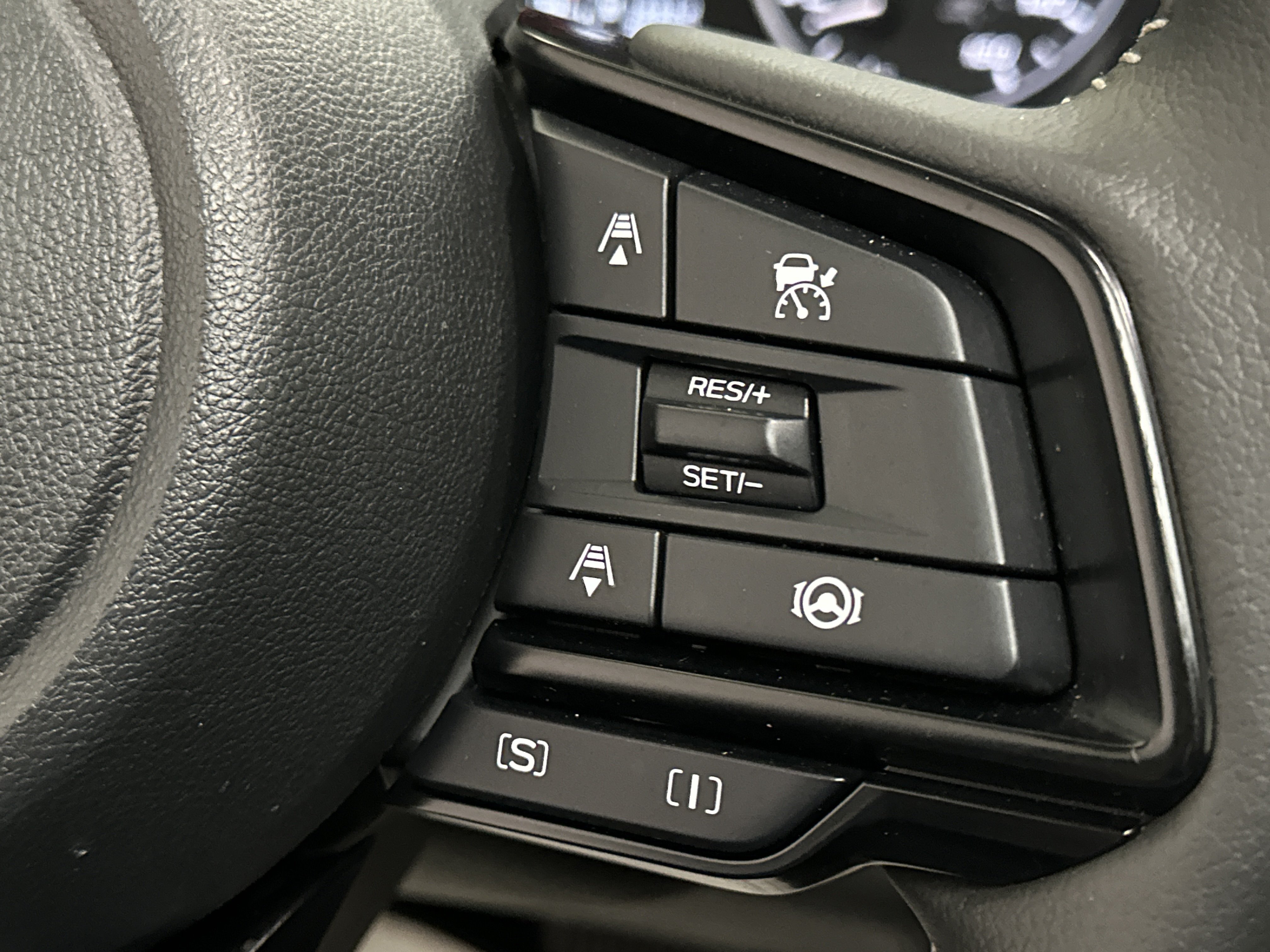 Certified 2026 Subaru Forester Premium AWD/4WD image 24