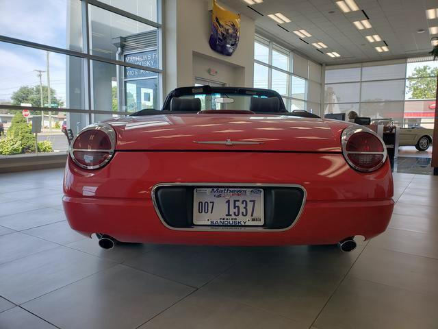 Used 2002 Ford Thunderbird RWD image 6