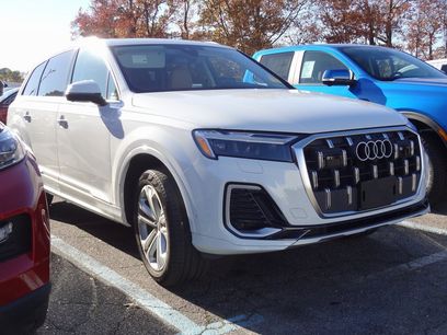 Used 2025 Audi Q7 2.0T Premium